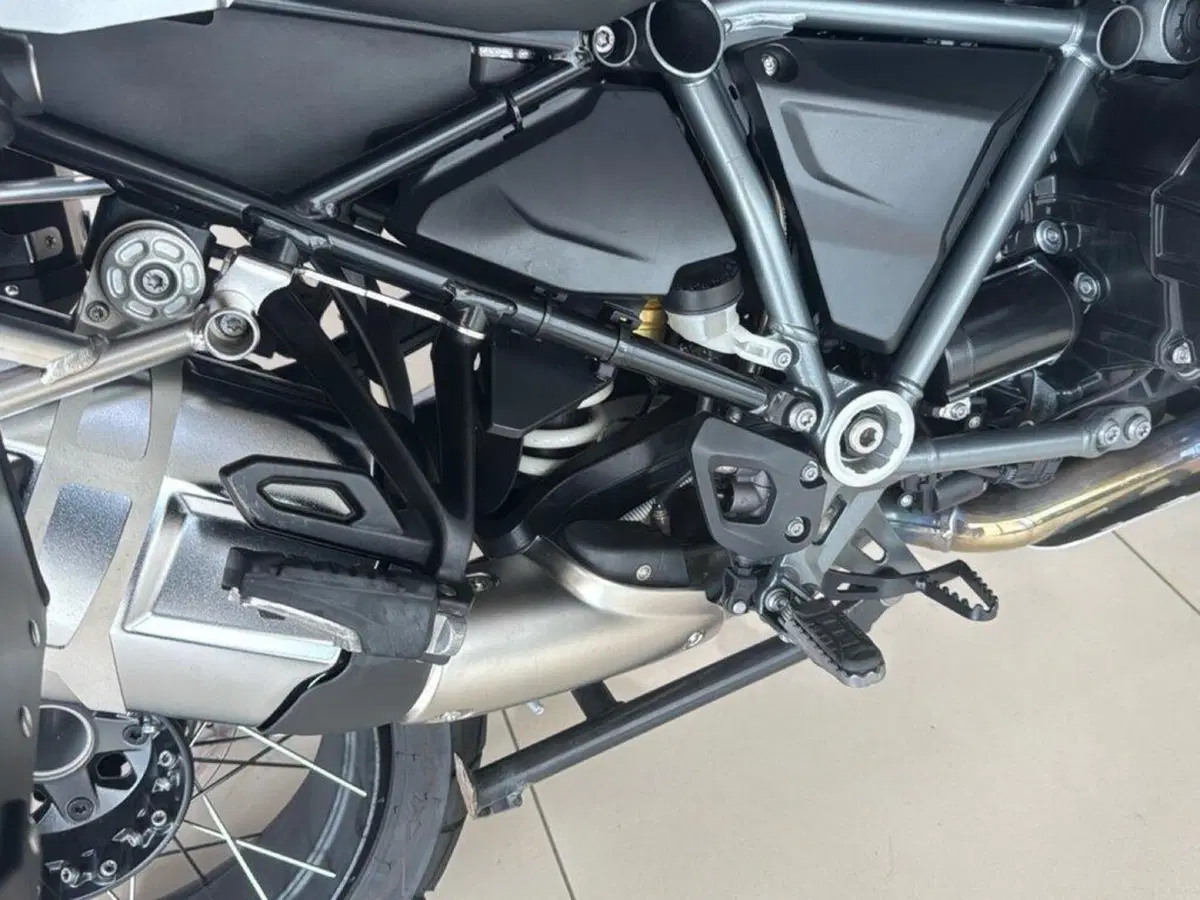 Bmw R 1250 GS (2021 - 24) (9)