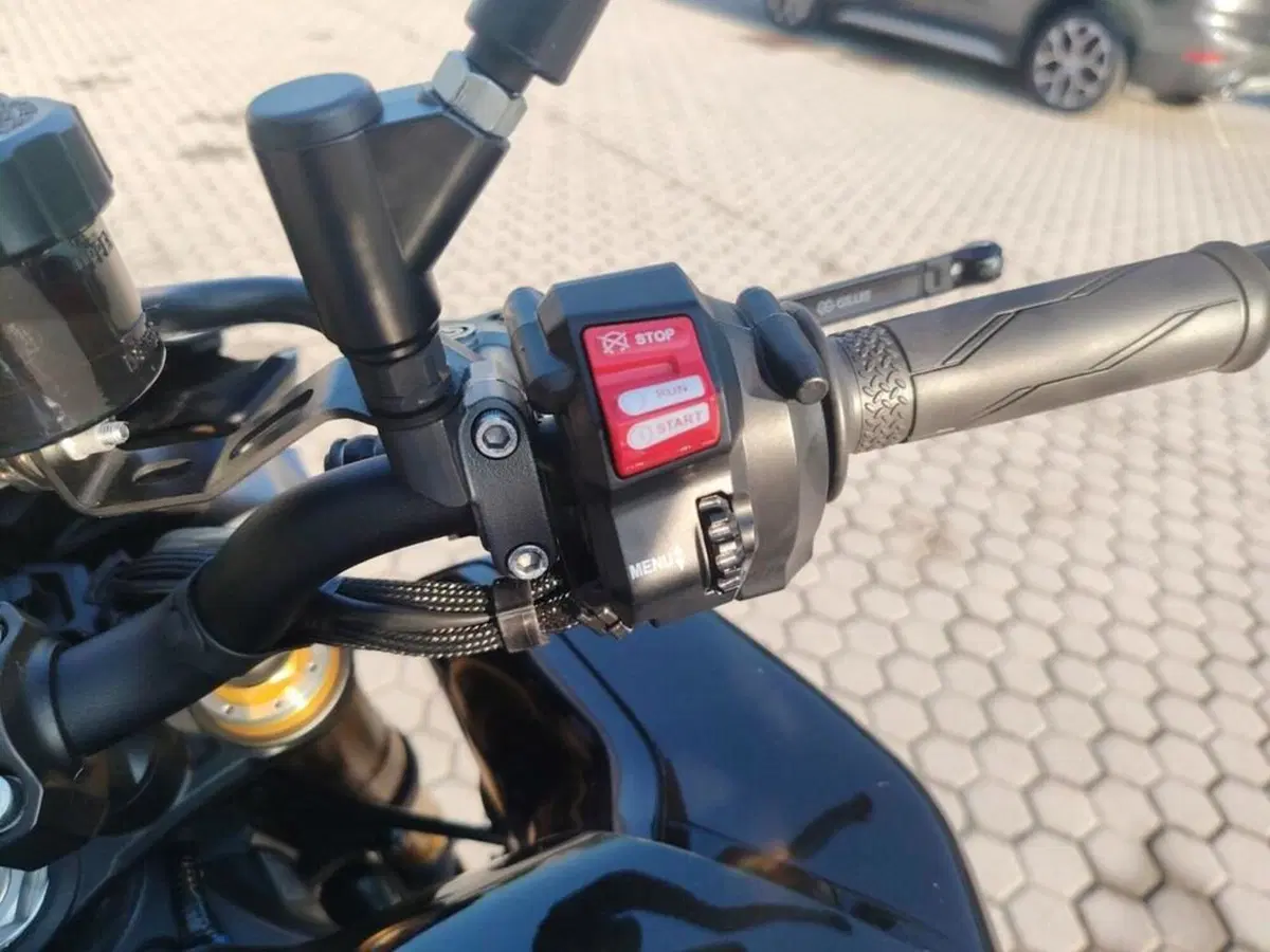 Yamaha MT-10 SP (2017 - 20) (10)