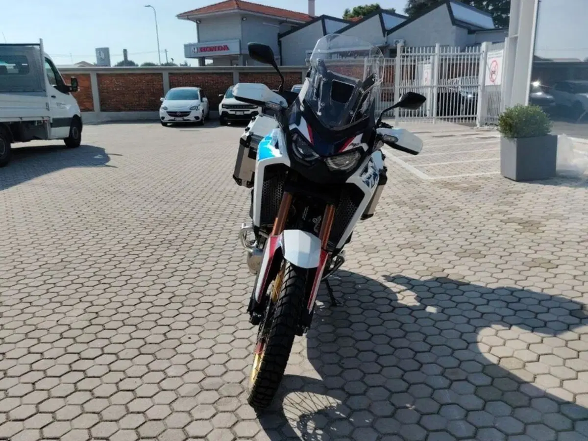 Honda Africa Twin CRF 1100L Adventure Sports Travel Edition (2024 - 26) (2)
