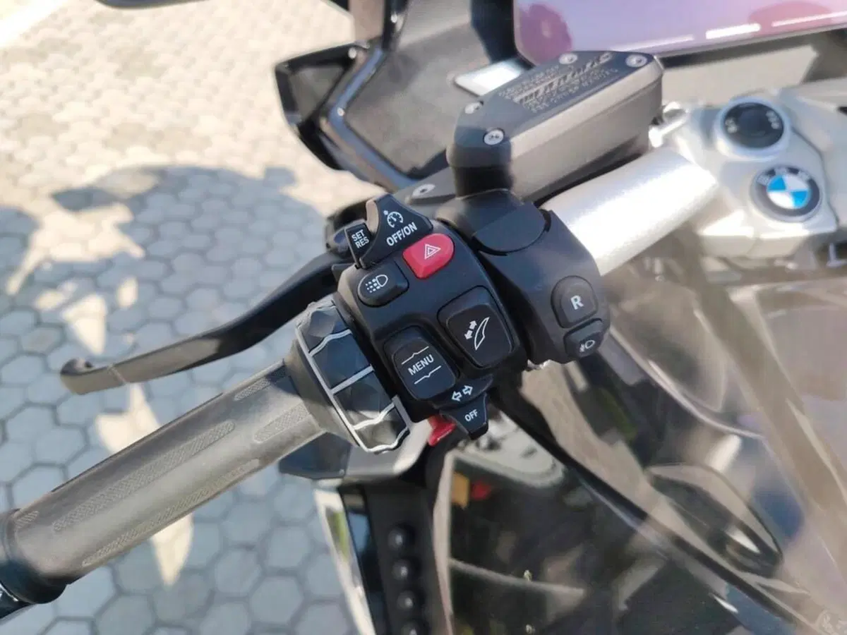 Bmw K 1600 GTL (2022 - 27) (9)