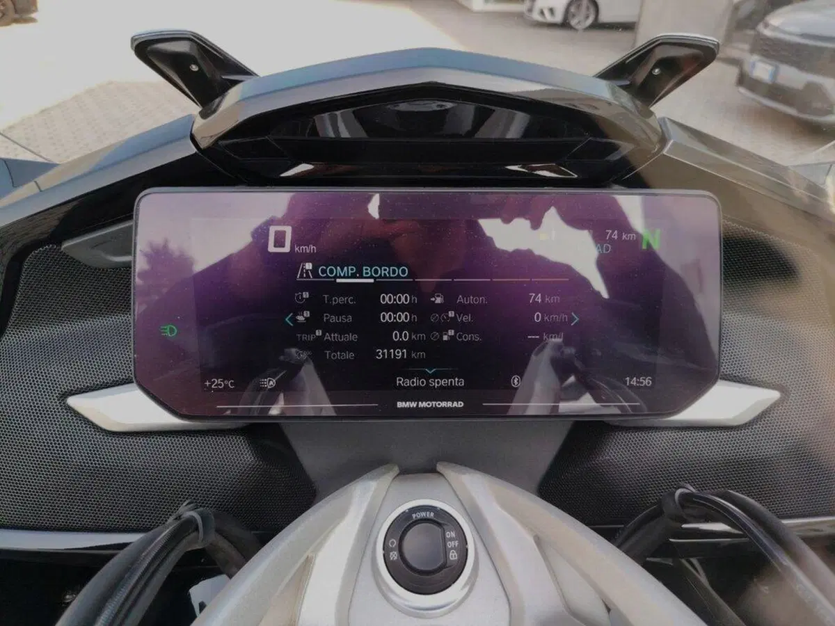 Bmw K 1600 GTL (2022 - 27) (11)