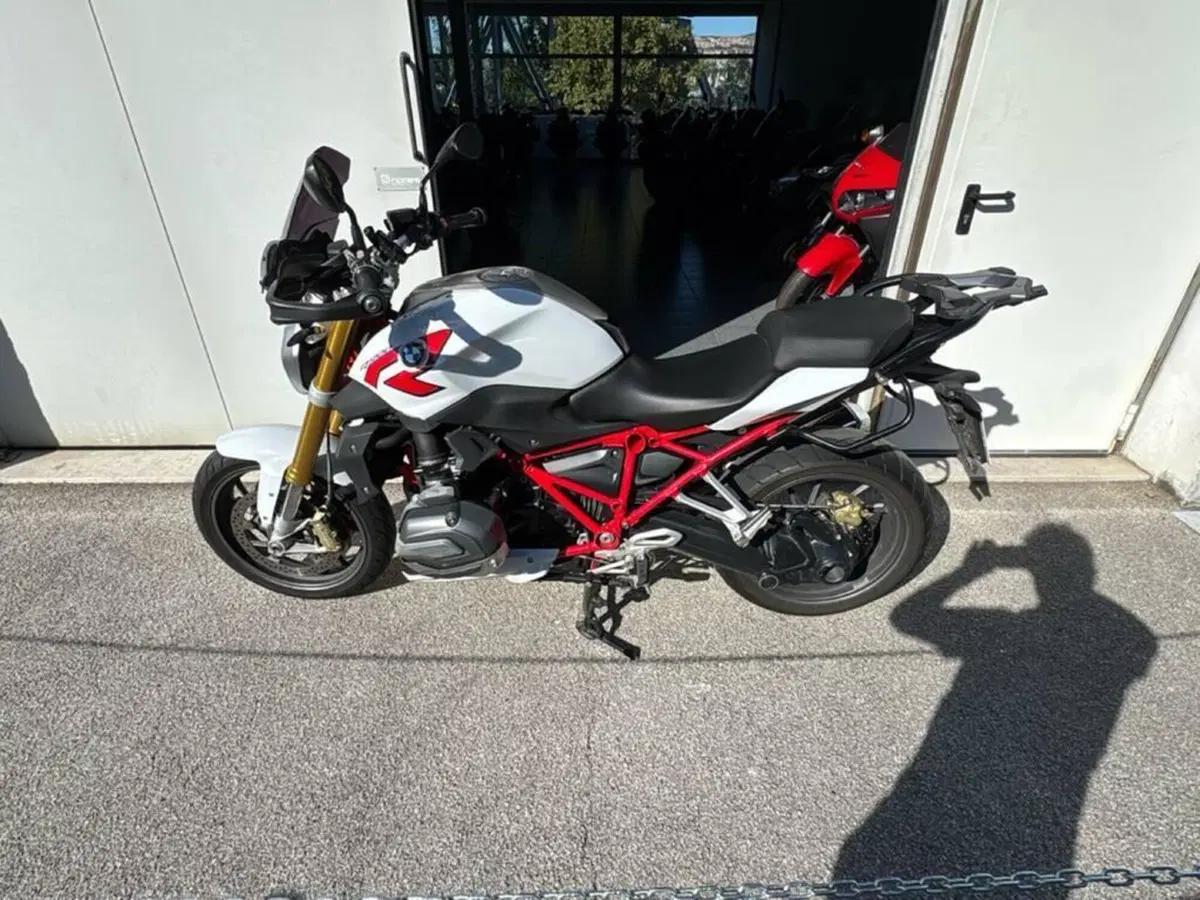 Bmw R 1200 R (2015 - 16) (3)