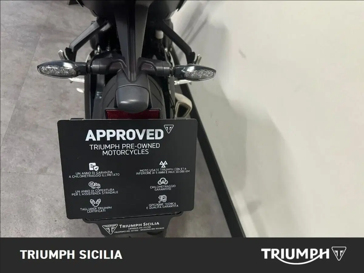 Triumph Street Triple 765 R (2023 - 26) (10)