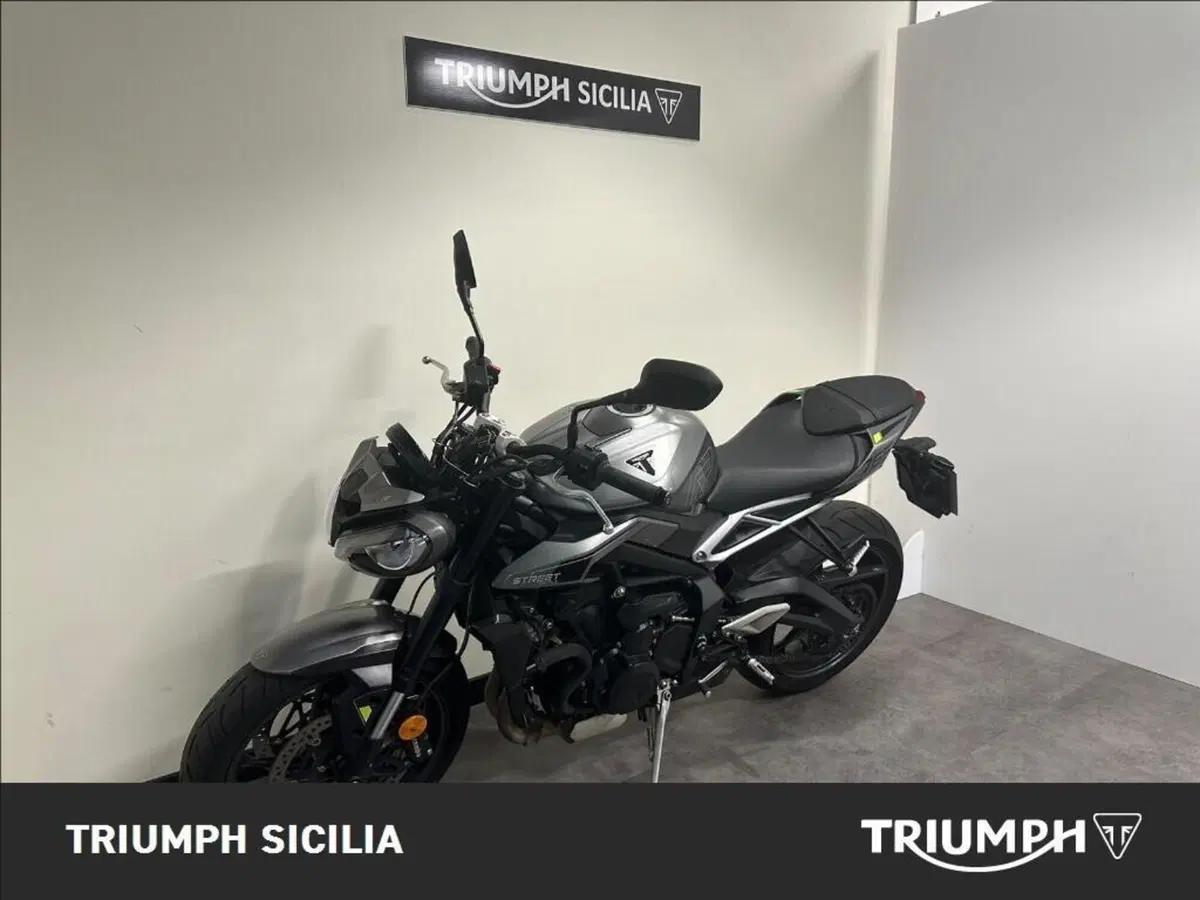 Triumph Street Triple 765 R (2023 - 26) (6)