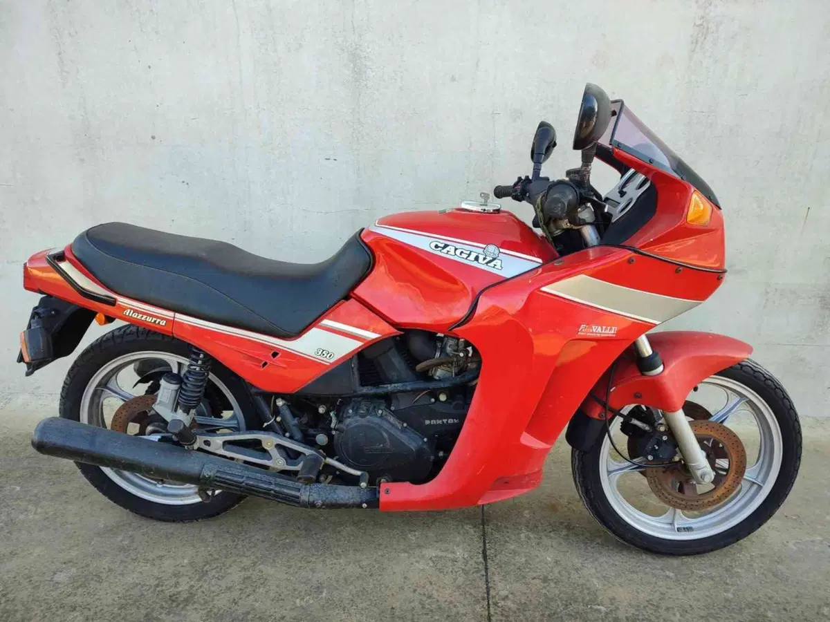 Cagiva Alazzurra 650