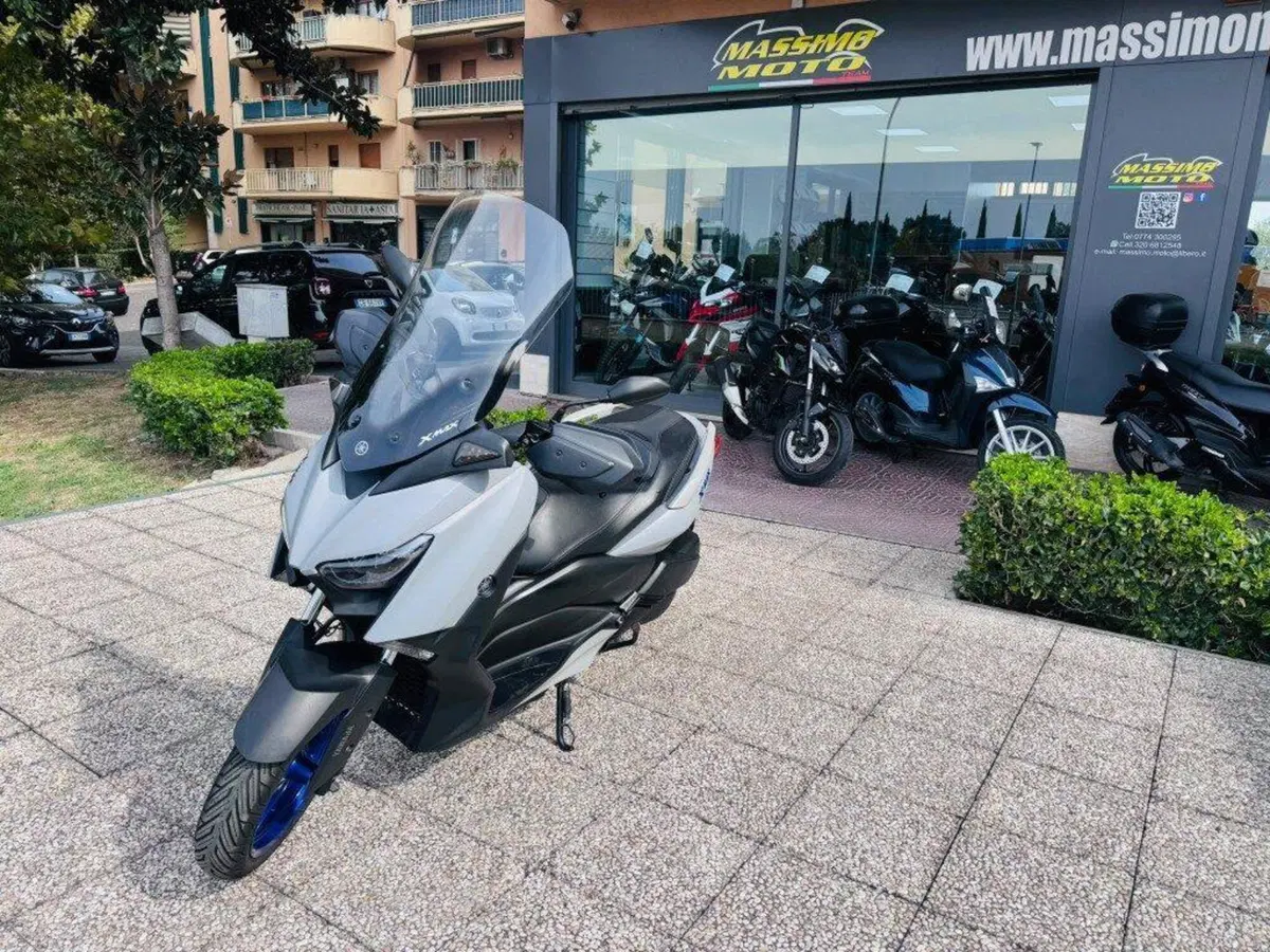 Yamaha X-Max 300 (2021 - 24) (6)