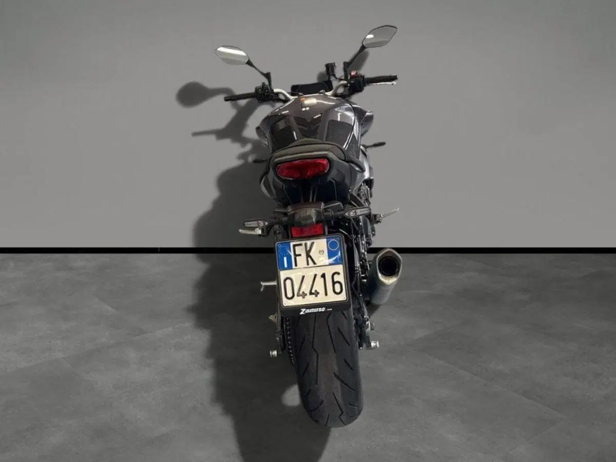 Yamaha MT-10 (2022 - 26) (4)