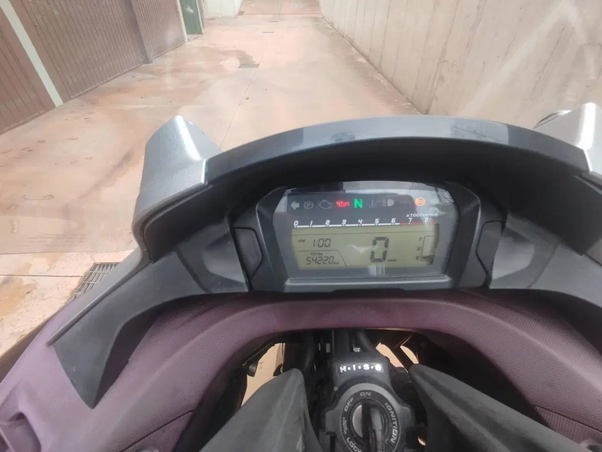 Honda Integra 700 (2011 - 13) (6)