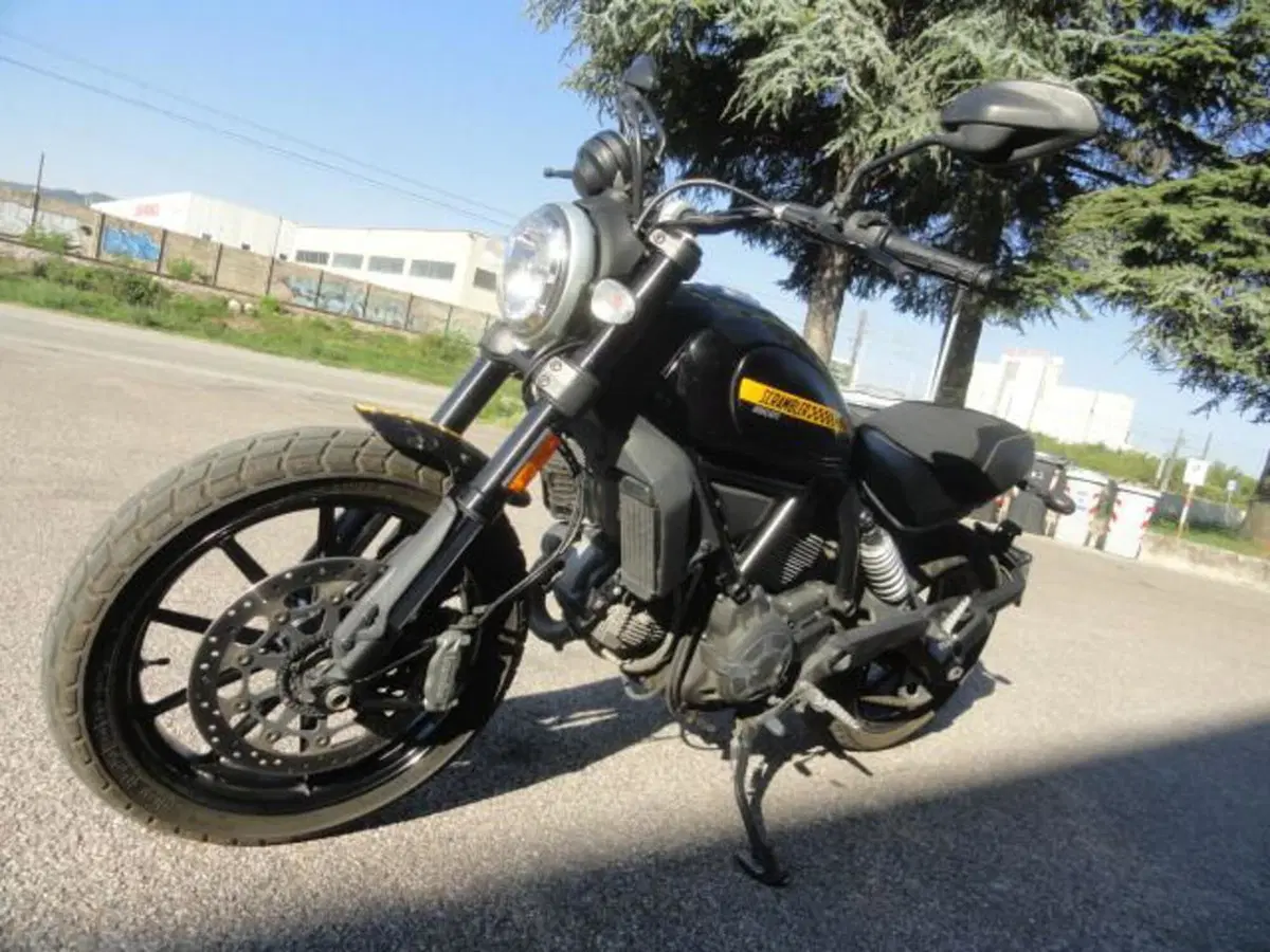Ducati Scrambler 800 Full Throttle (2017 - 21) (4)