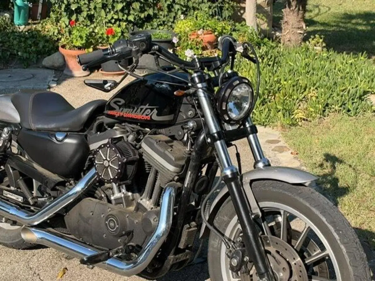 Harley-Davidson 883 R (2006 - 07) - XL 883R (11)