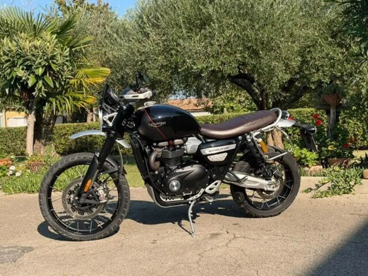 Triumph Scrambler 1200 XE (2021 - 23) (2)