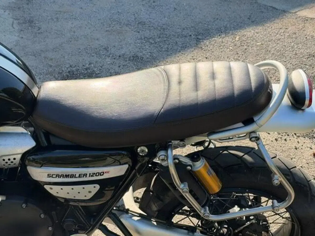 Triumph Scrambler 1200 XE (2021 - 23) (12)