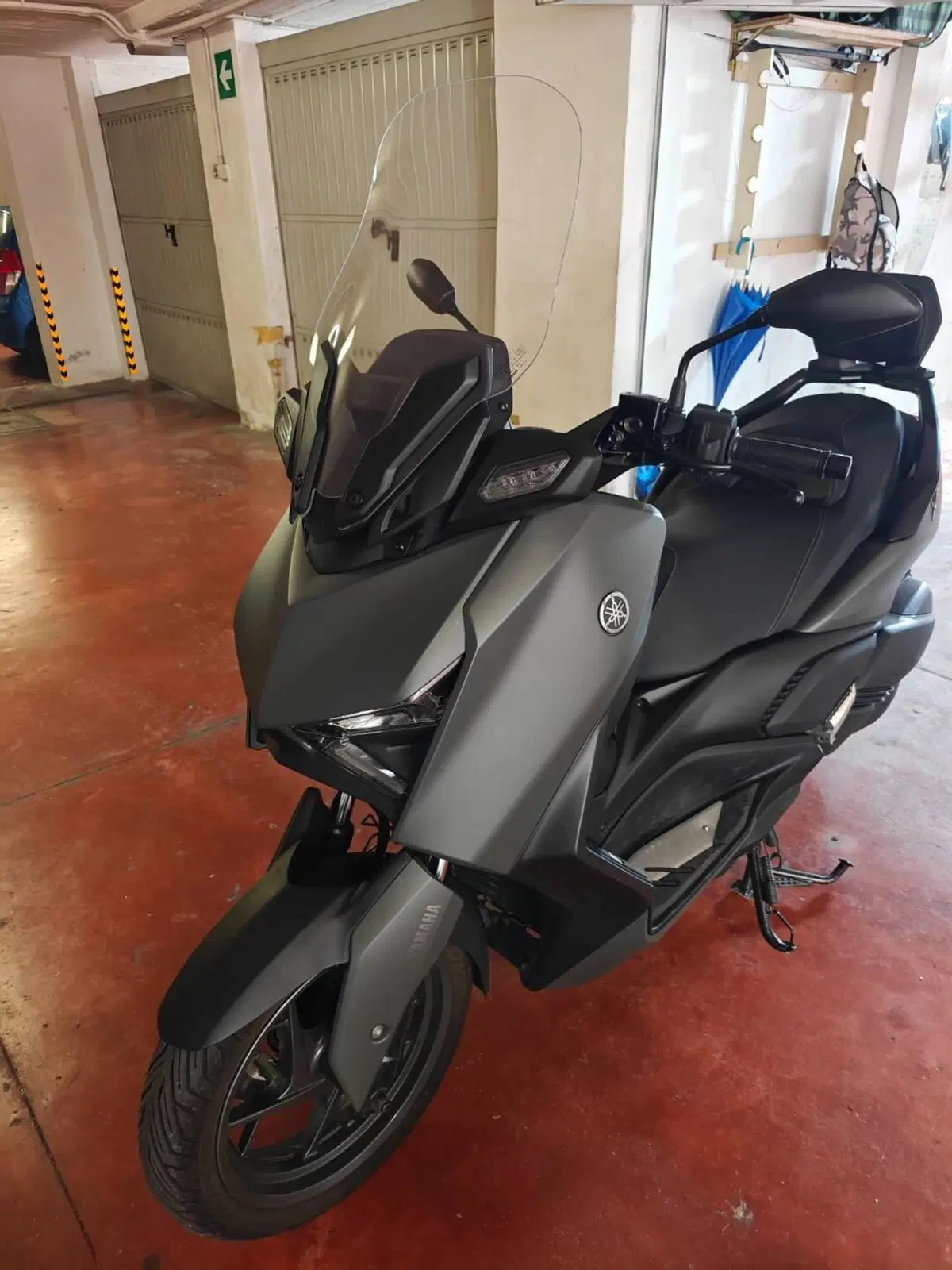 Yamaha X-Max 300 (2025 - 26) (4)