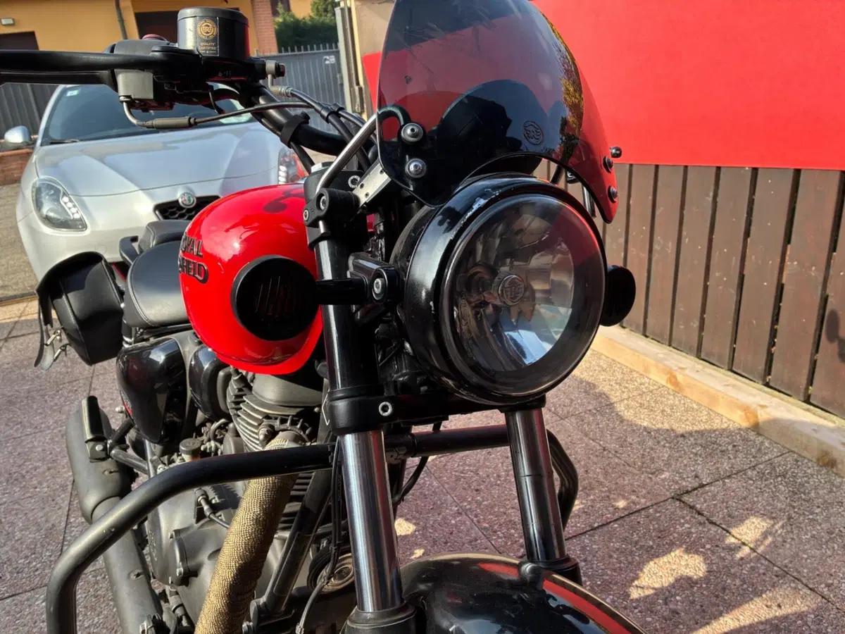 Royal Enfield Meteor 350 (2021 - 26) (7)