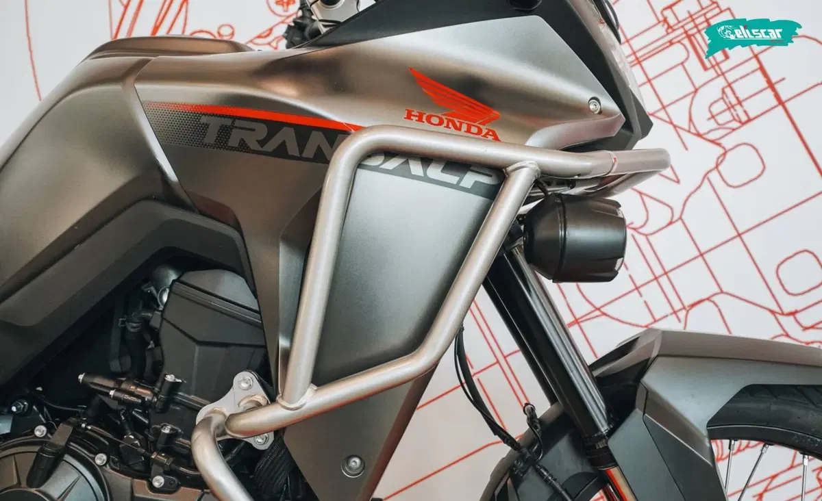 Honda Transalp XL750 Easy Travel (2023 - 24) (13)