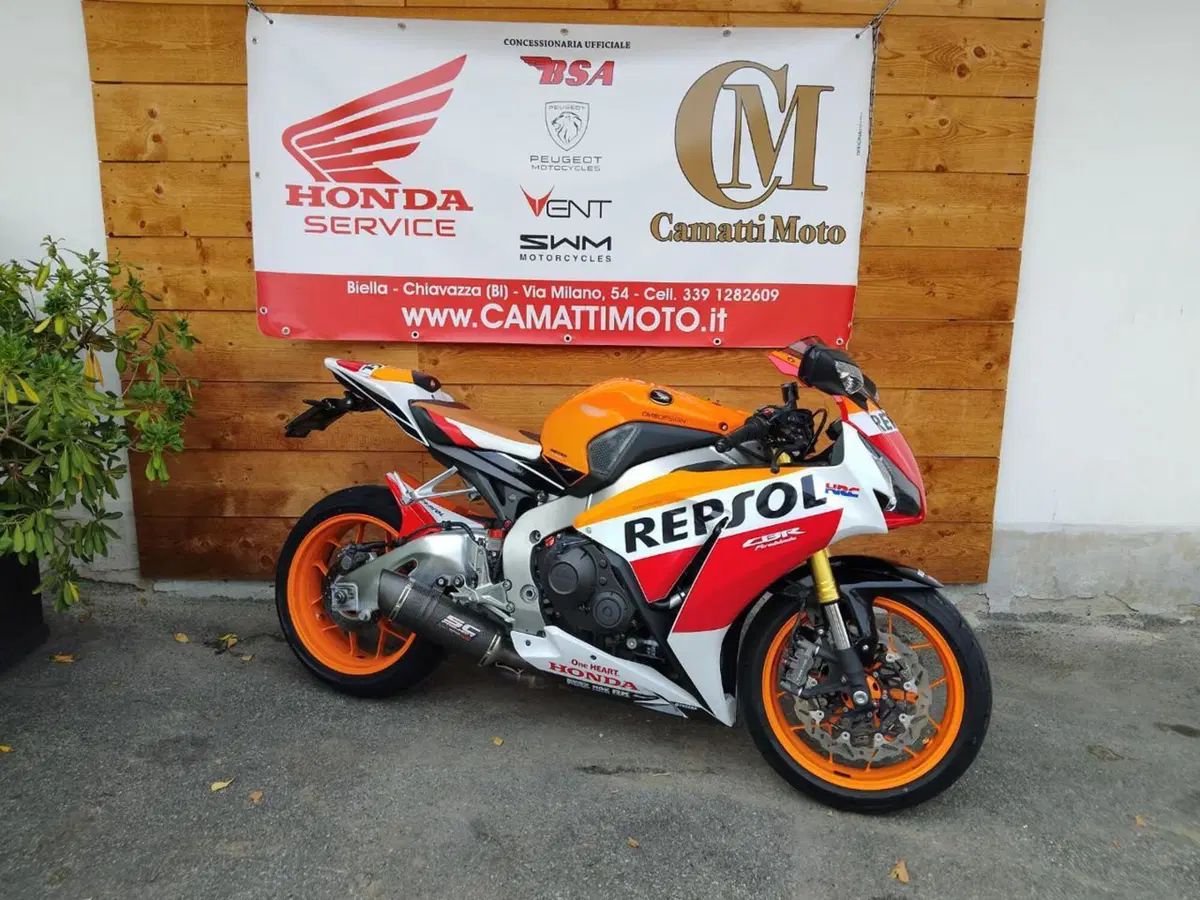 Honda CBR 1000 RR Fireblade (2012 - 16) (6)