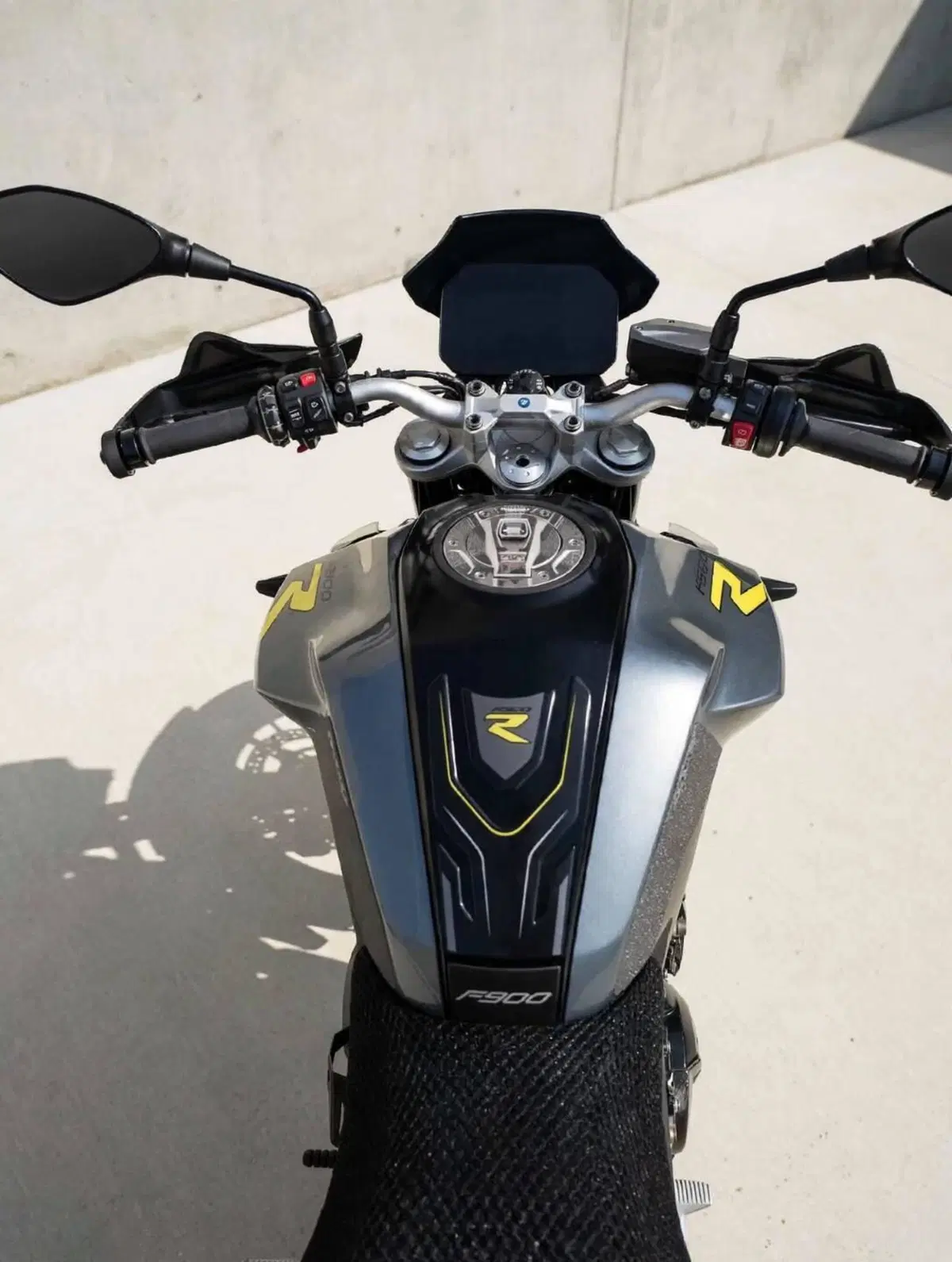 Bmw F 900 R (2021 - 24) (5)