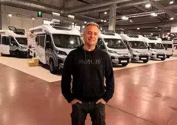 Salone del Camper di Parma: come viaggiare in libertà tra VAN e passione per le moto