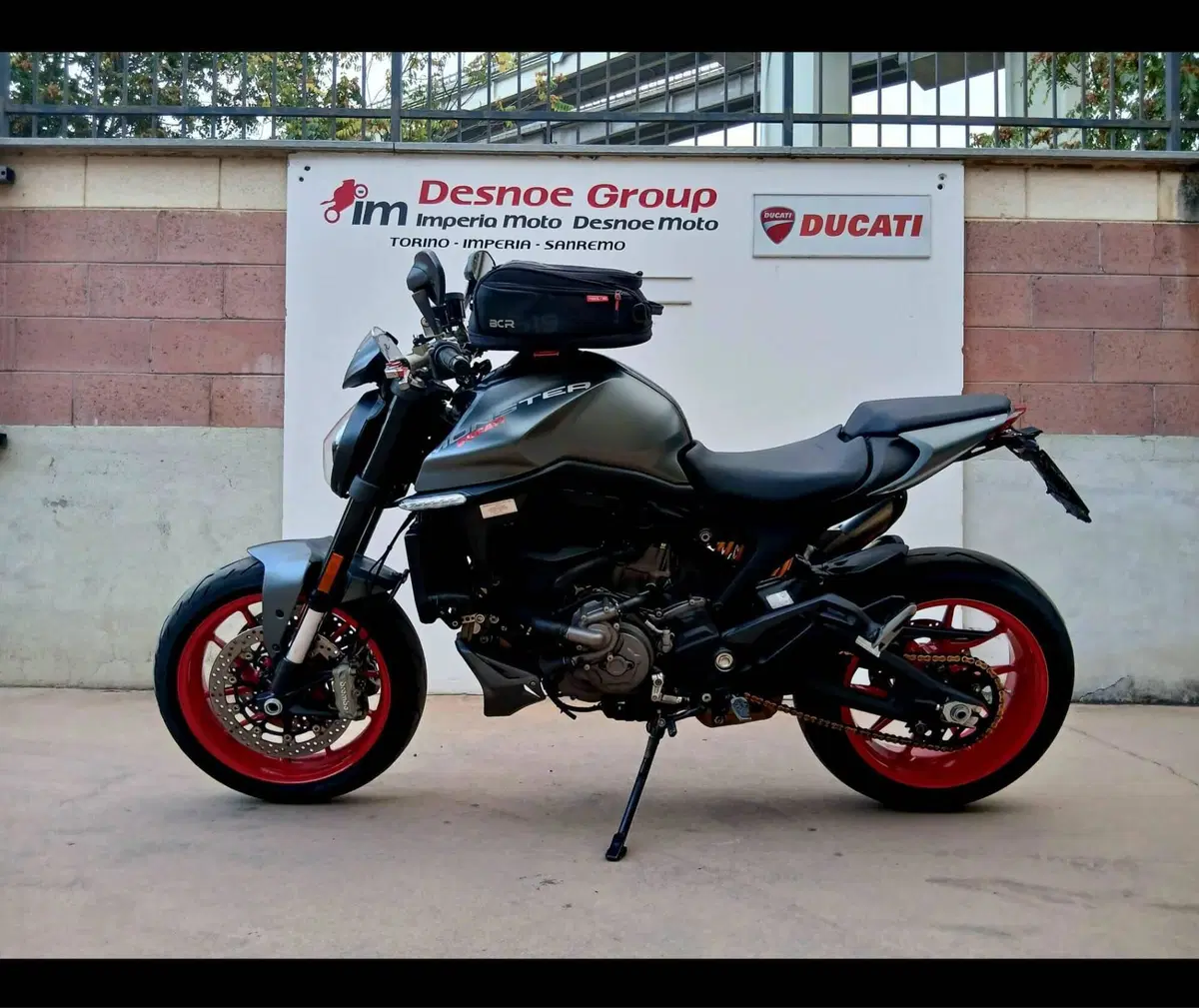 Ducati Monster 937 + (2021 - 25)