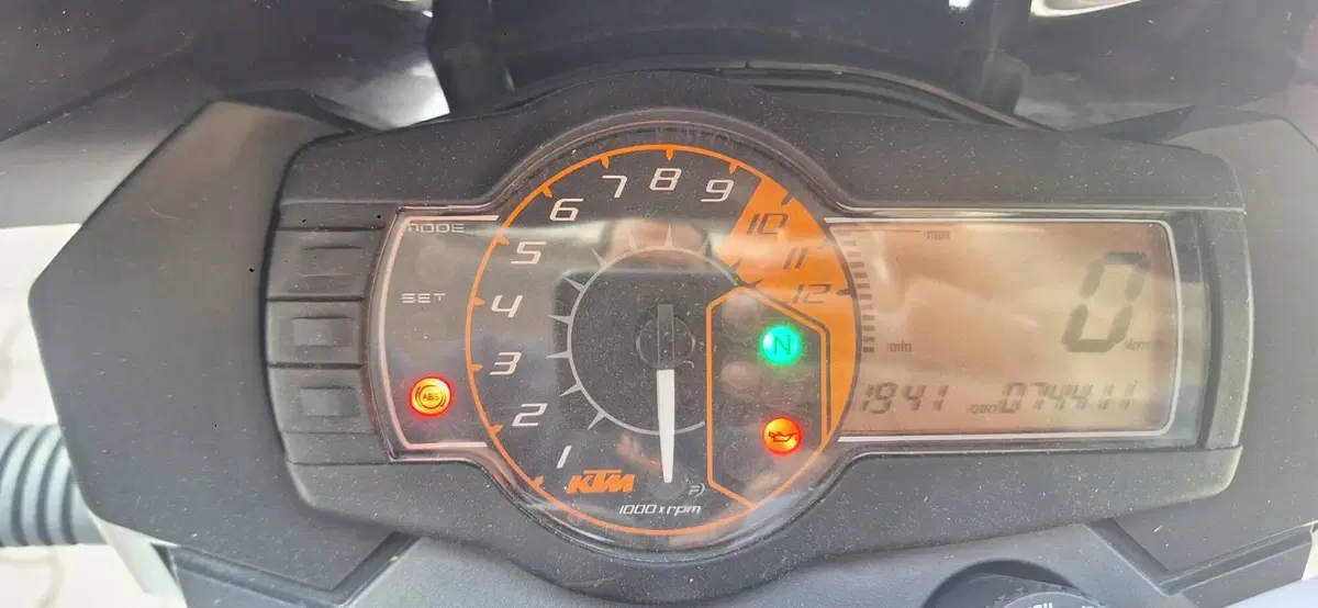 KTM 990 Supermoto R (2012 - 13) (4)