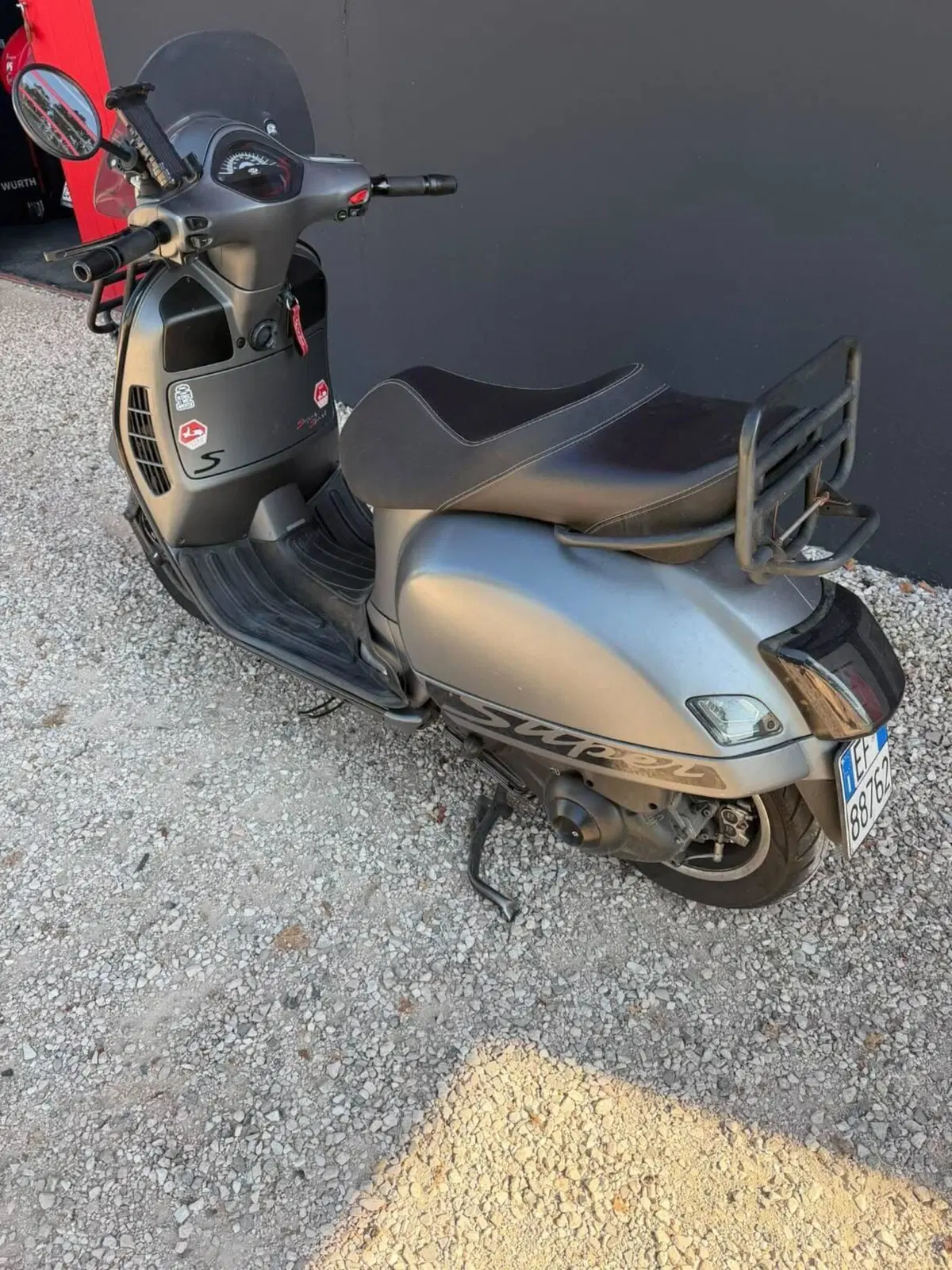 Vespa GTS 300 (2017 - 18) (3)