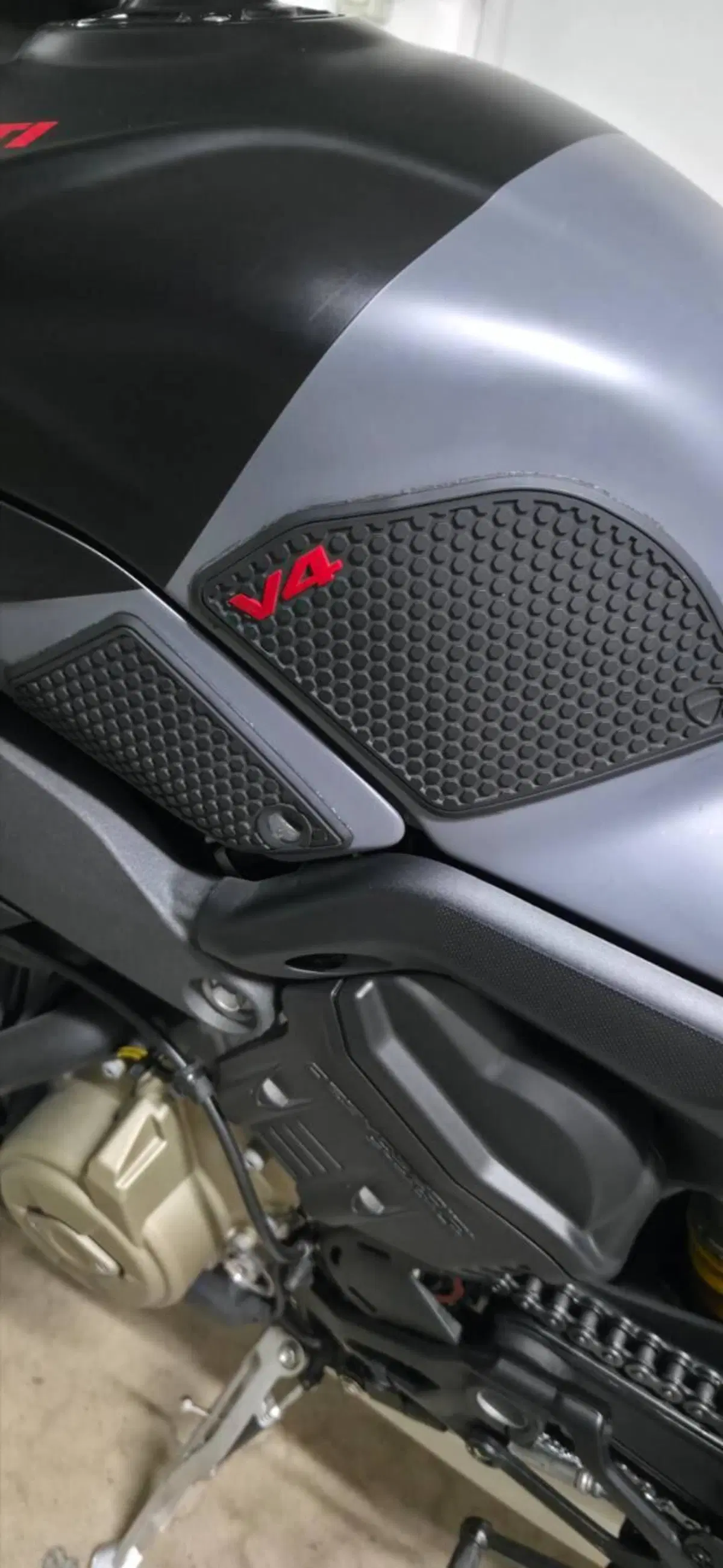 Ducati Streetfighter V4 S (2023 - 24) (11)