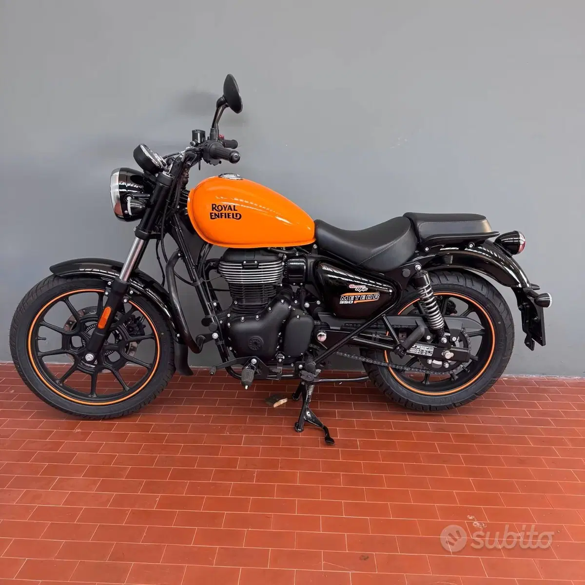 Royal Enfield Meteor 350 Aurora (2024 - 26) (4)