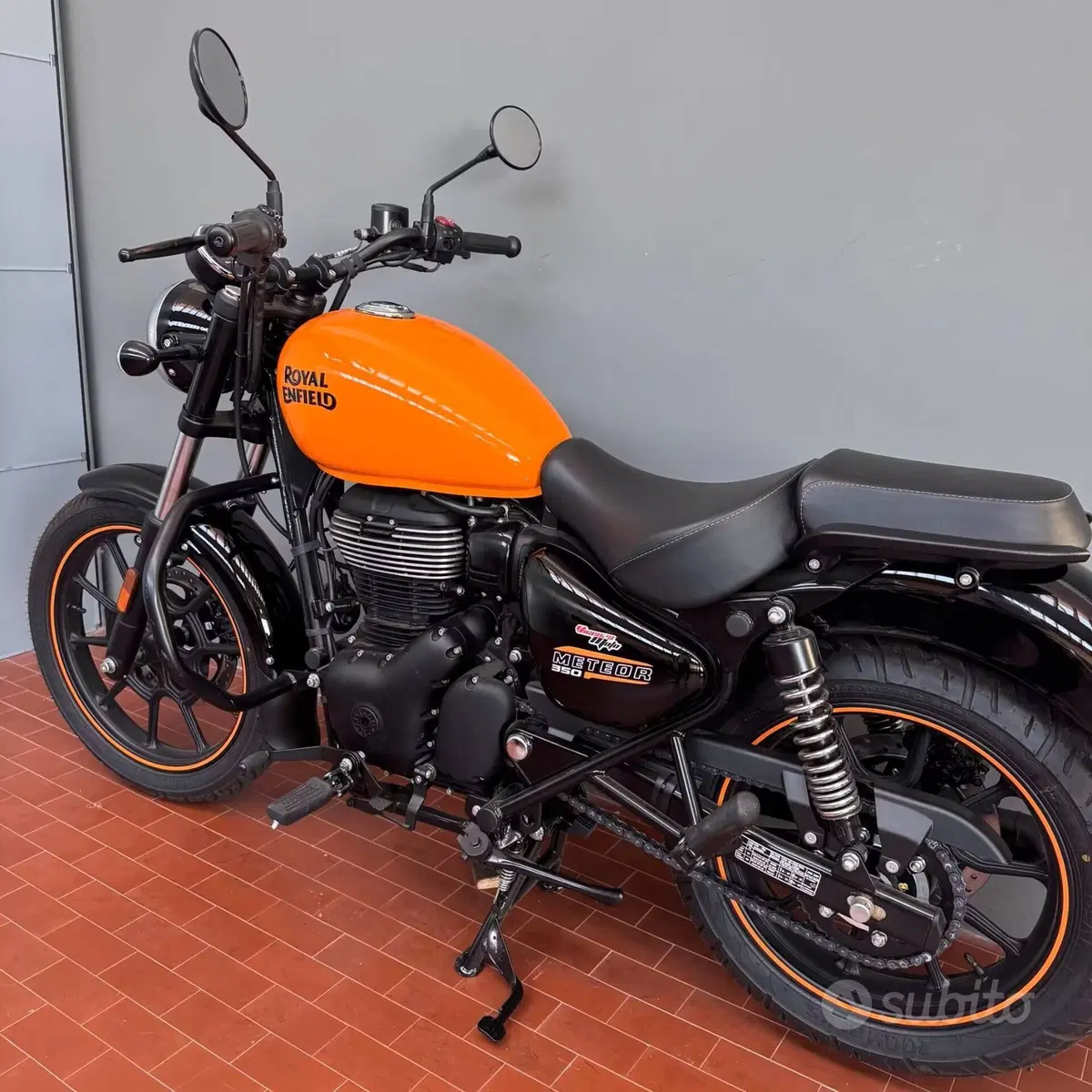 Royal Enfield Meteor 350 Aurora (2024 - 26) (5)