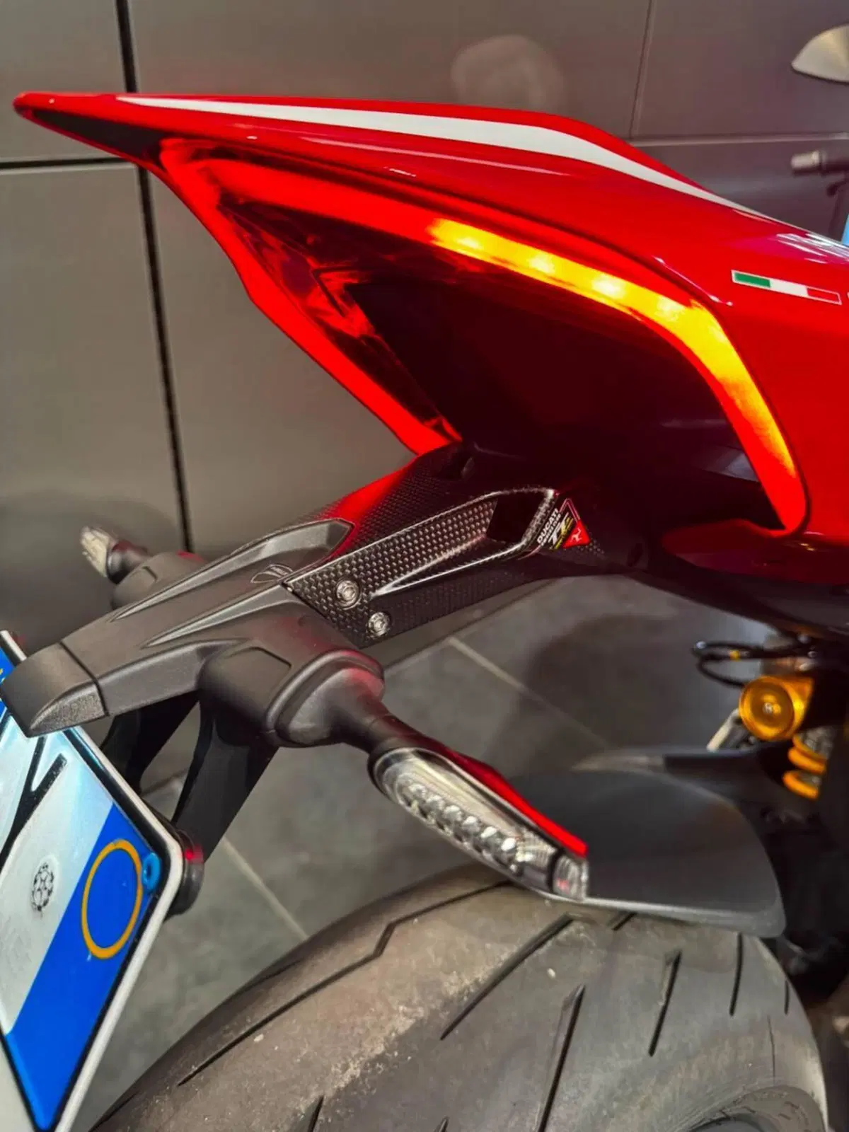 Ducati Streetfighter V4 1100 S (2021 - 22) (12)
