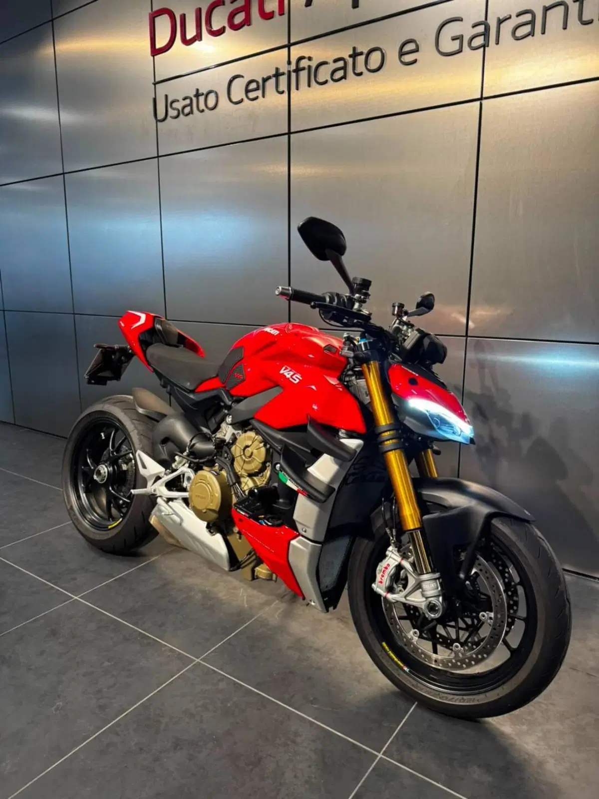 Ducati Streetfighter V4 1100 S (2021 - 22) (3)