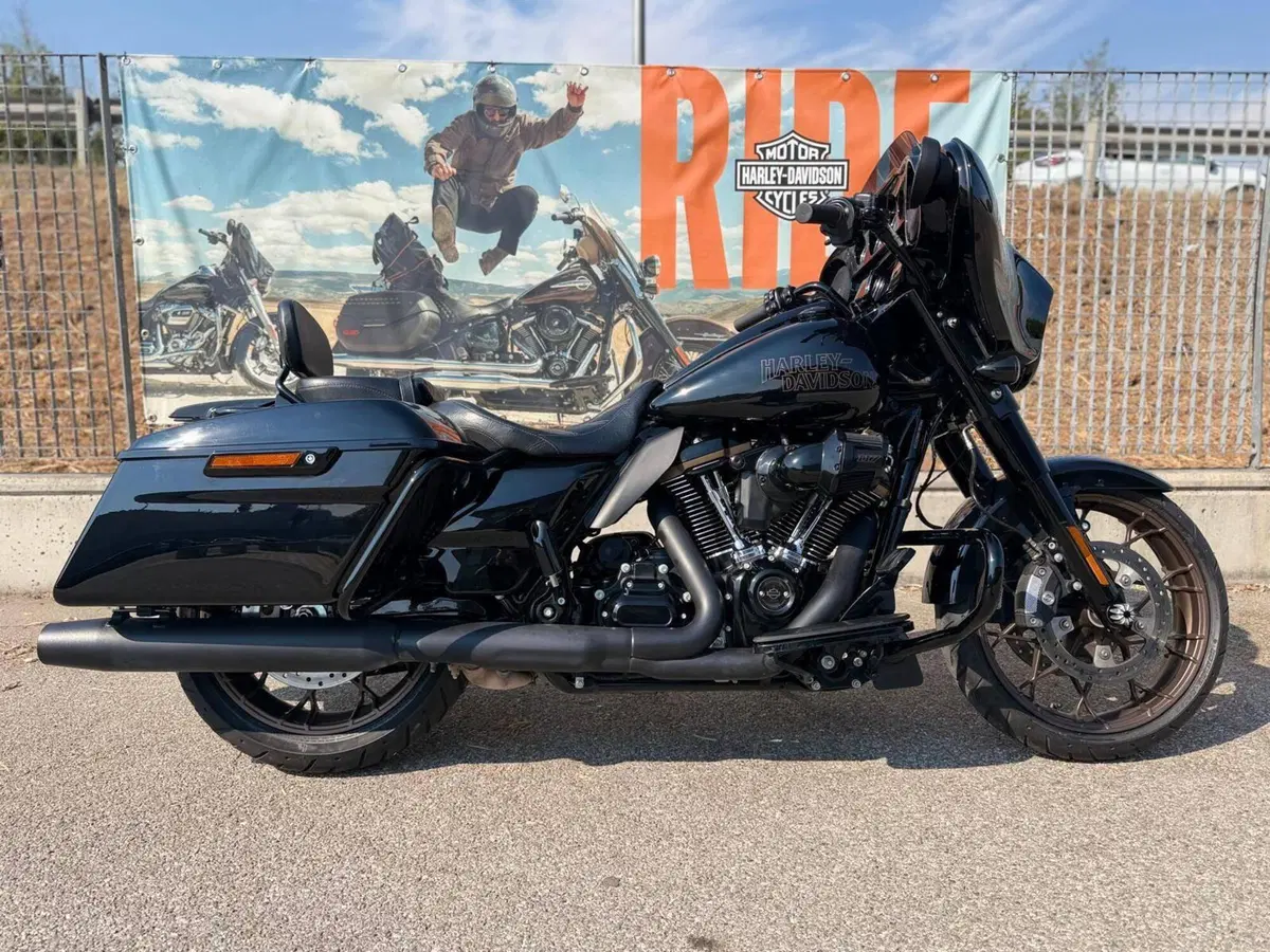 Harley-Davidson Street Glide ST (2022 - 23)