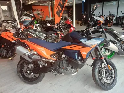 KTM 890 SMT (2026) nuova