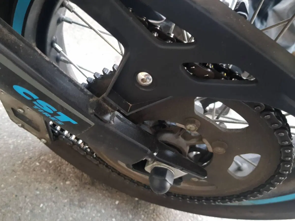 FB Mondial SMX 125 Motard (2021 - 24) (12)