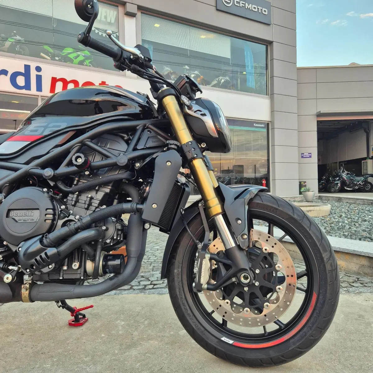 Benelli 752 S (2022 - 25) (6)