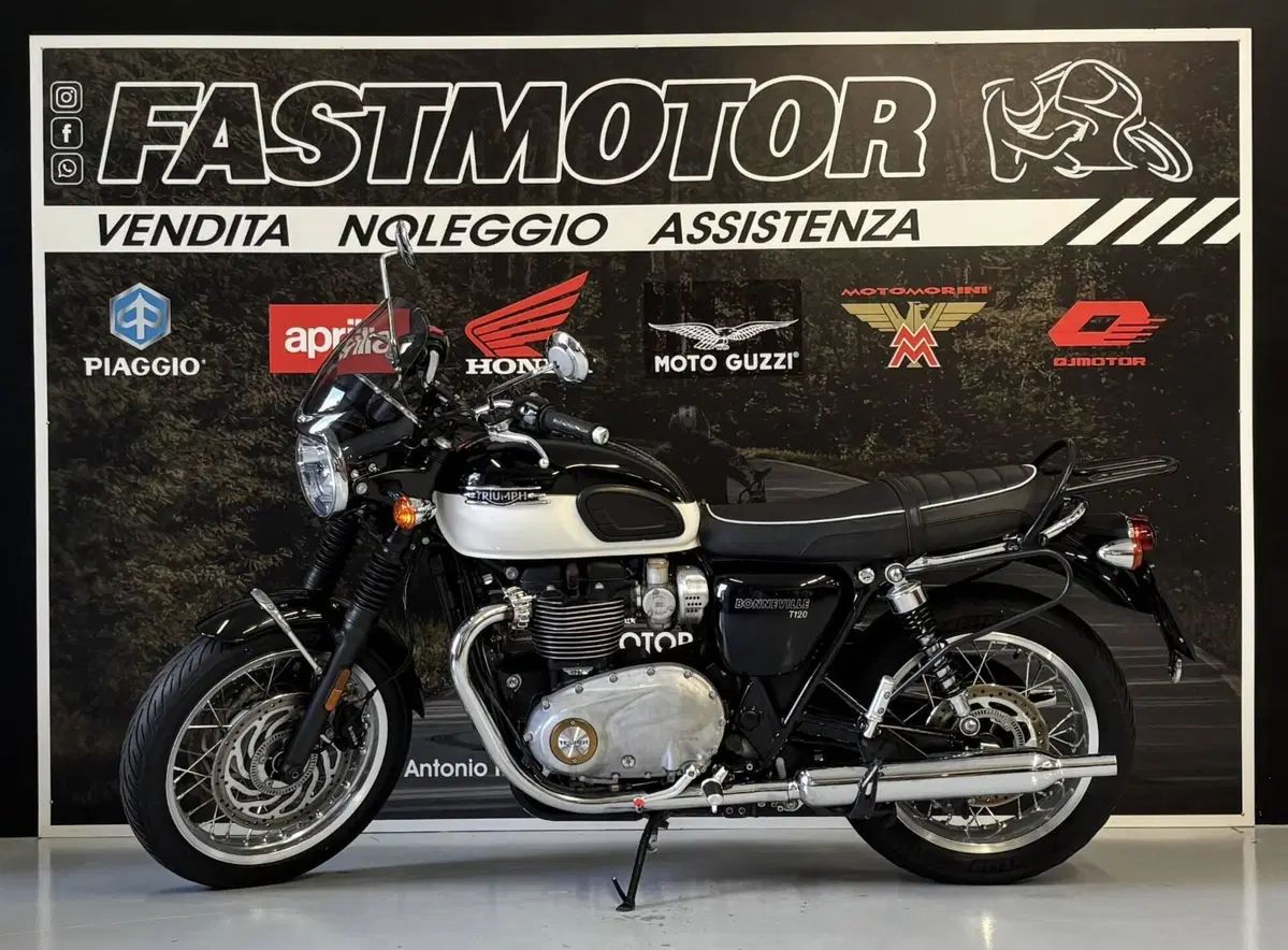 Triumph Bonneville T120 (2021 - 25) (3)