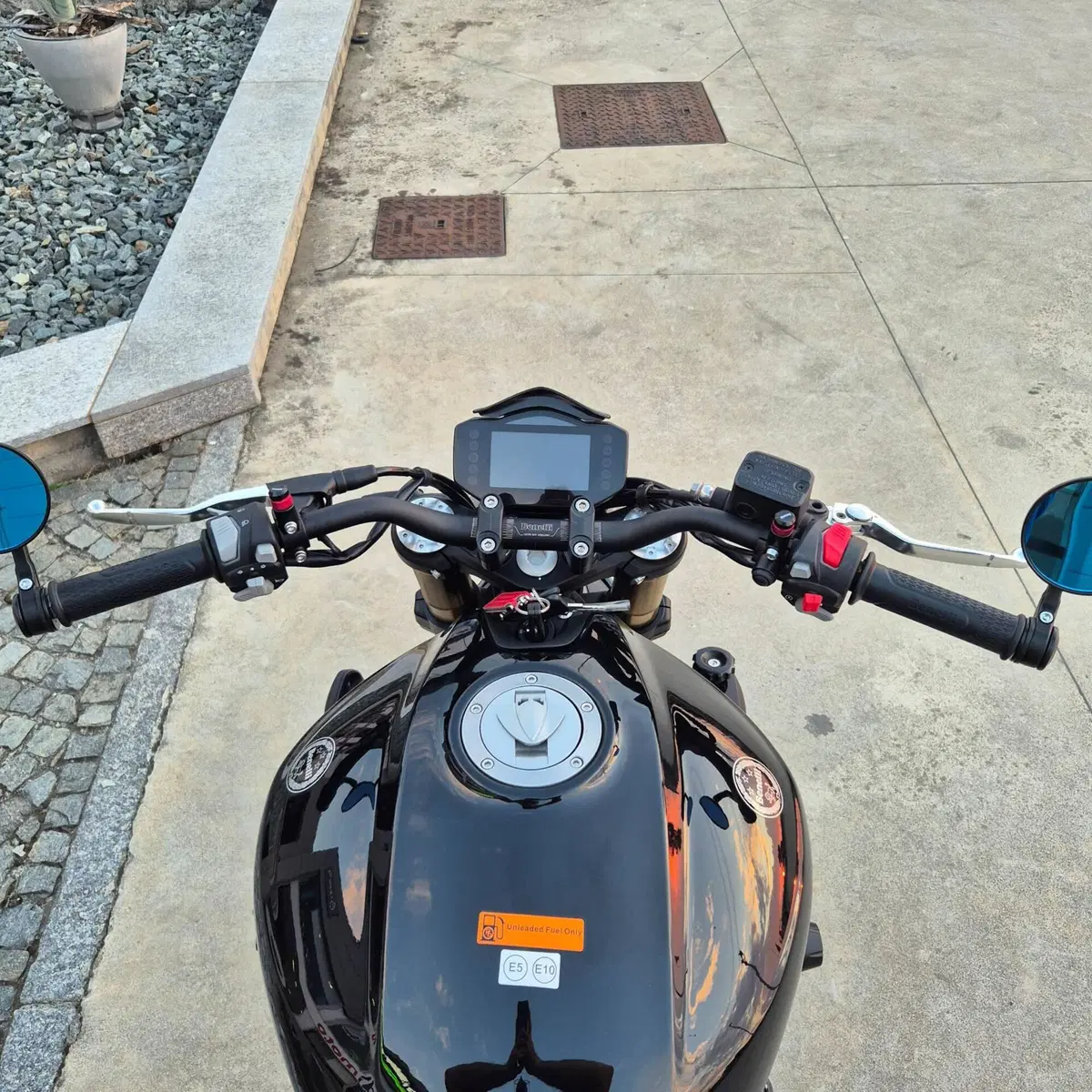 Benelli 752 S (2022 - 25) (8)