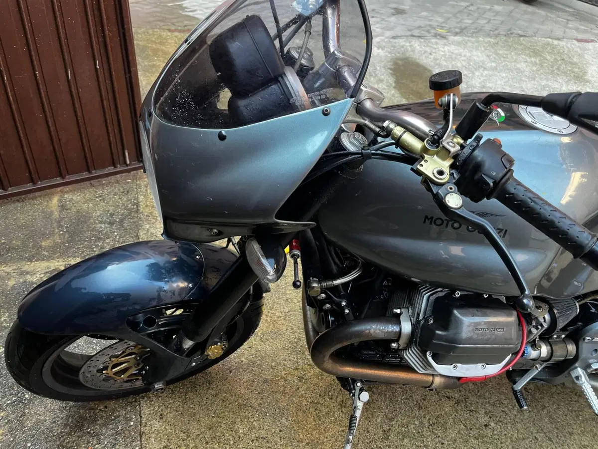 Moto Guzzi V11 Sport Ballabio (2003 - 06) (8)