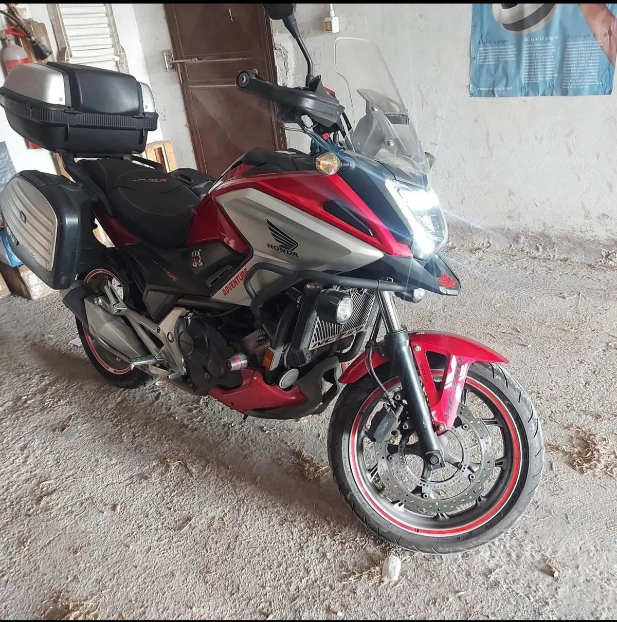 Honda NC 750 X ABS (2016 - 17) (4)