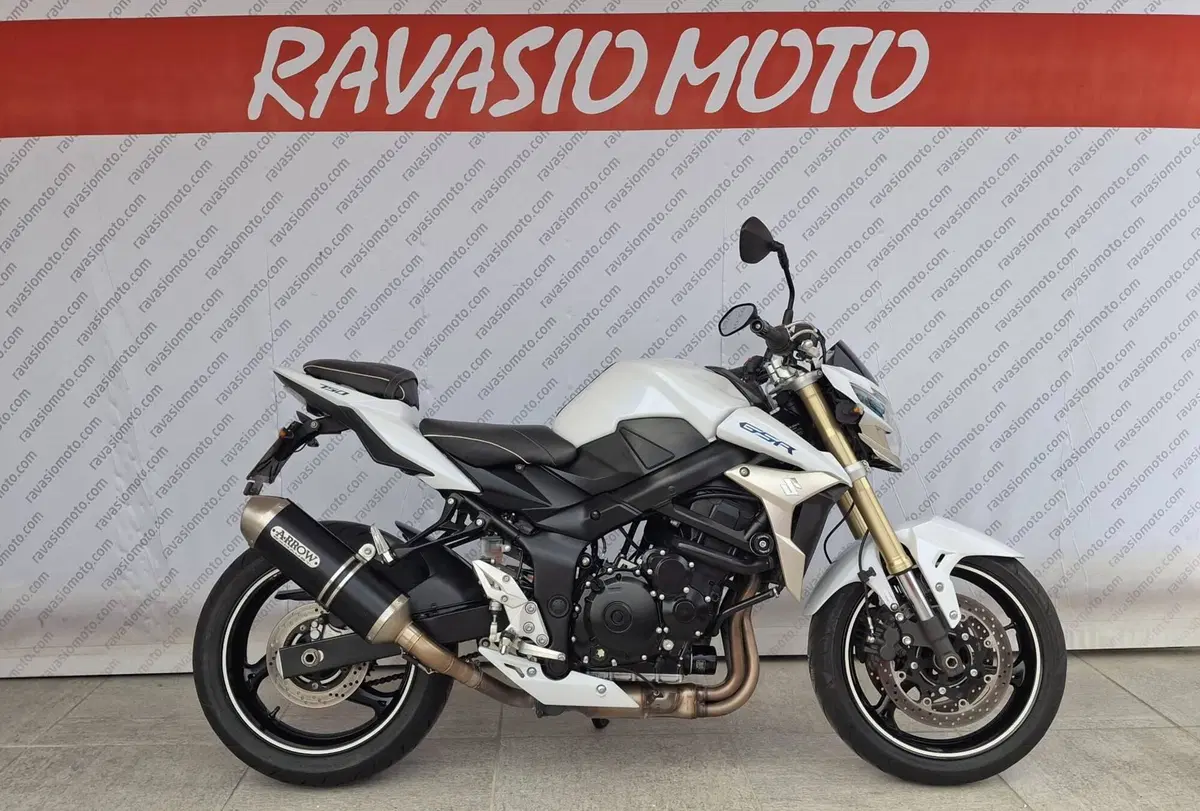 Suzuki GSR 750 (2010 - 15)