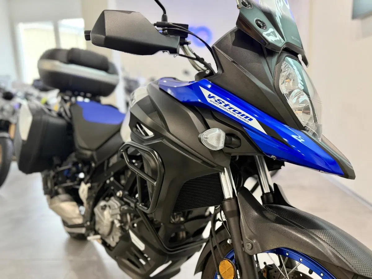 Suzuki V-Strom 650XT Explorer (2022 - 25) (4)