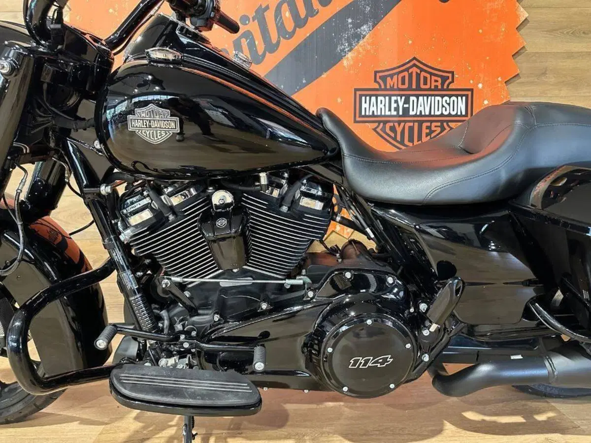 Harley-Davidson 114 Road King Special (2019 - 20) - FLHR (11)