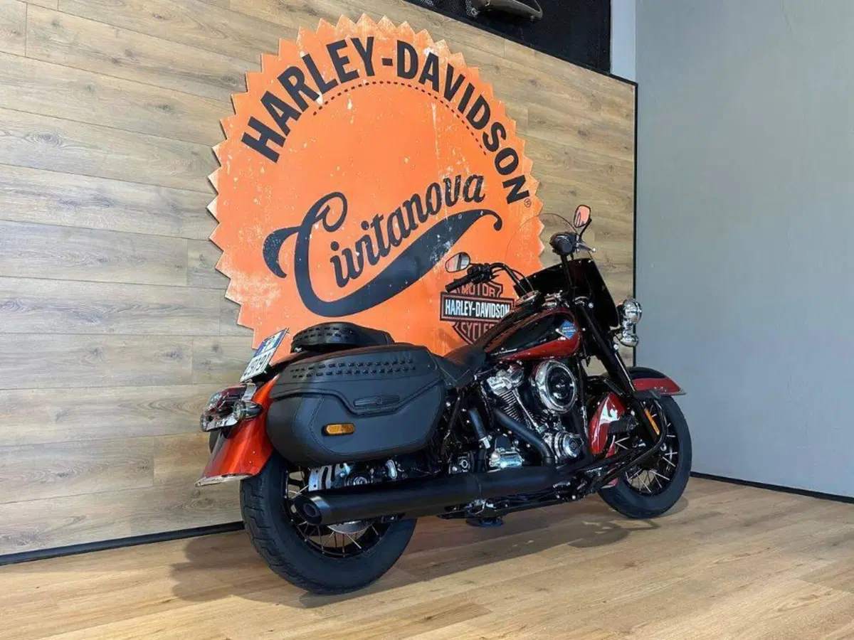 Harley-Davidson Heritage Classic (2025 - 26) (3)
