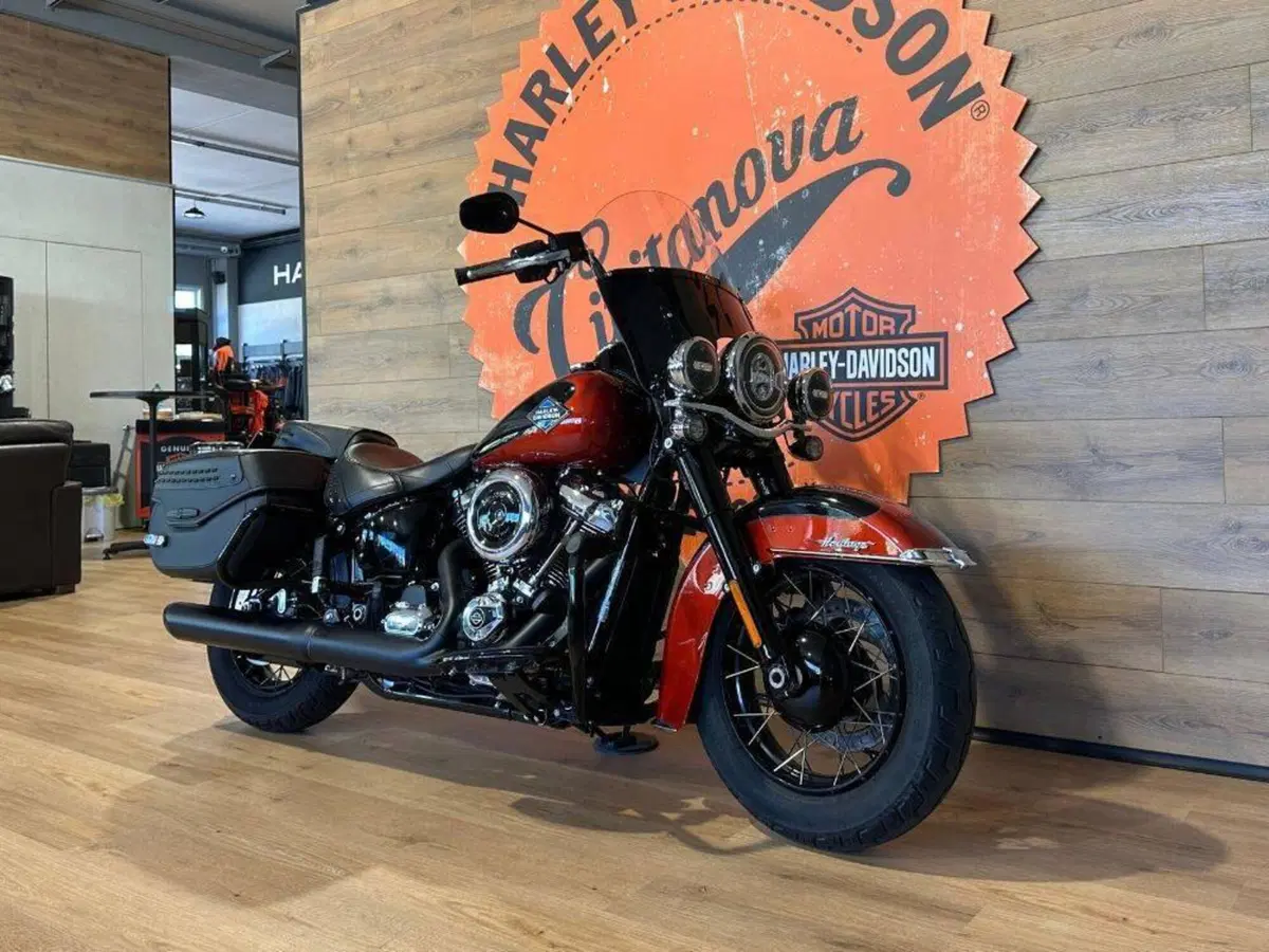Harley-Davidson Heritage Classic (2025 - 26) (4)