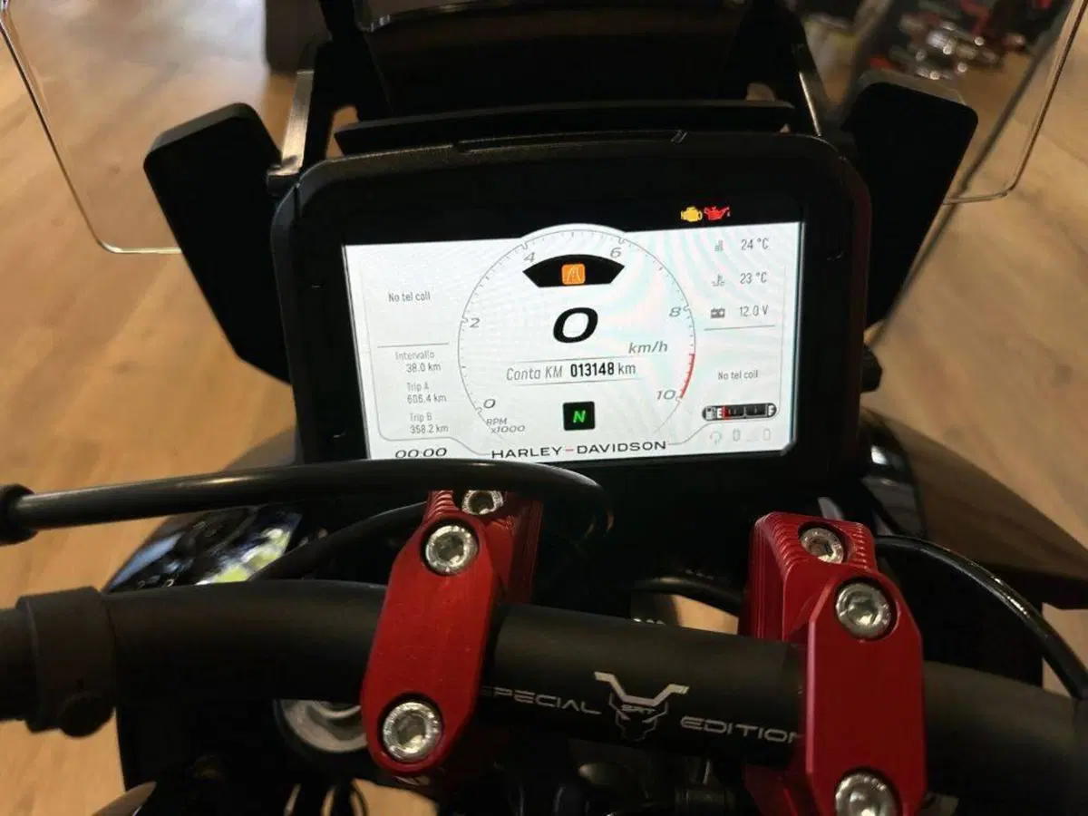 Harley-Davidson Pan America 1250 ST (2025 - 26) (15)