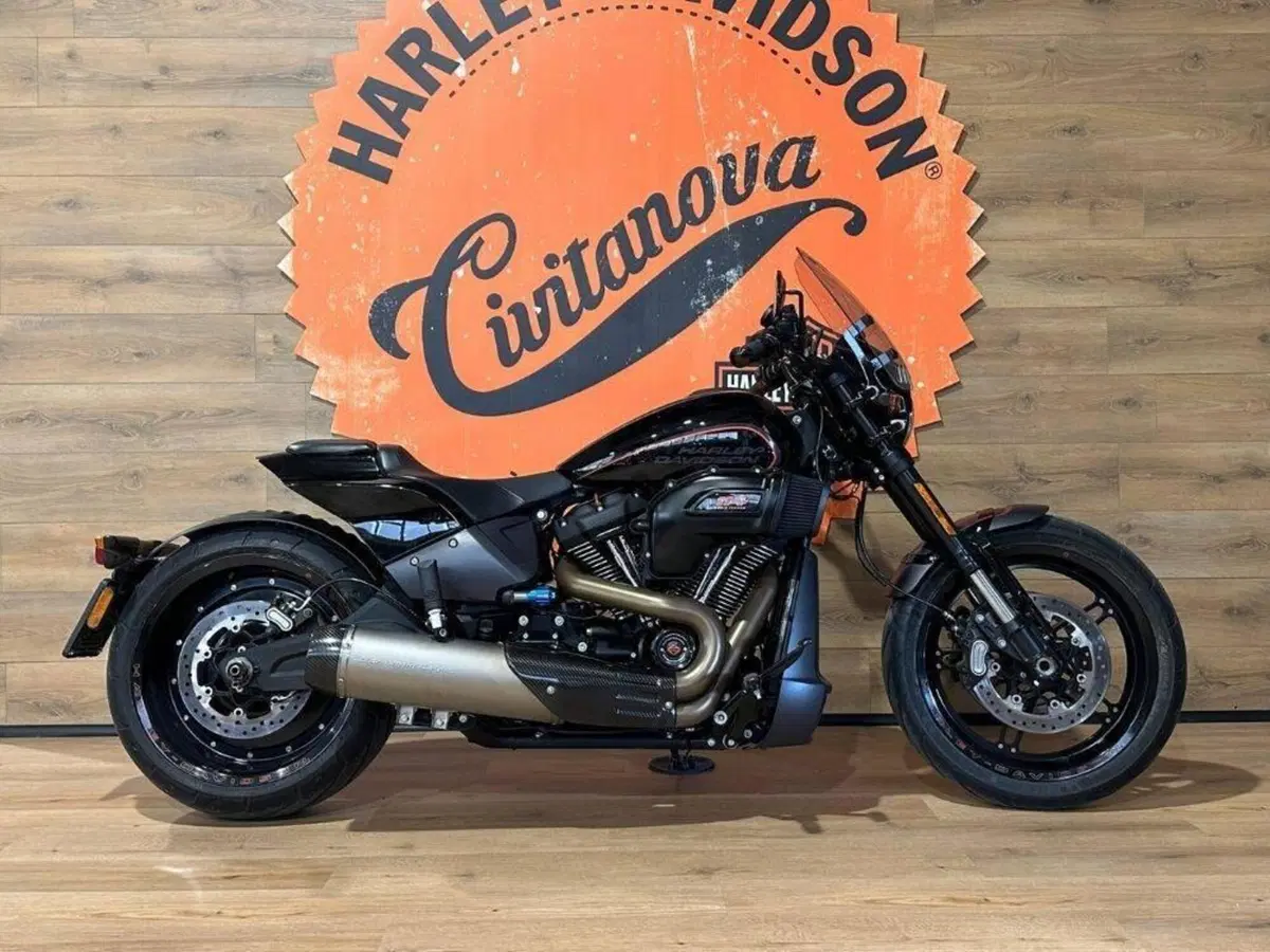 Harley-Davidson 114 FXDR (2019 - 20) (2)