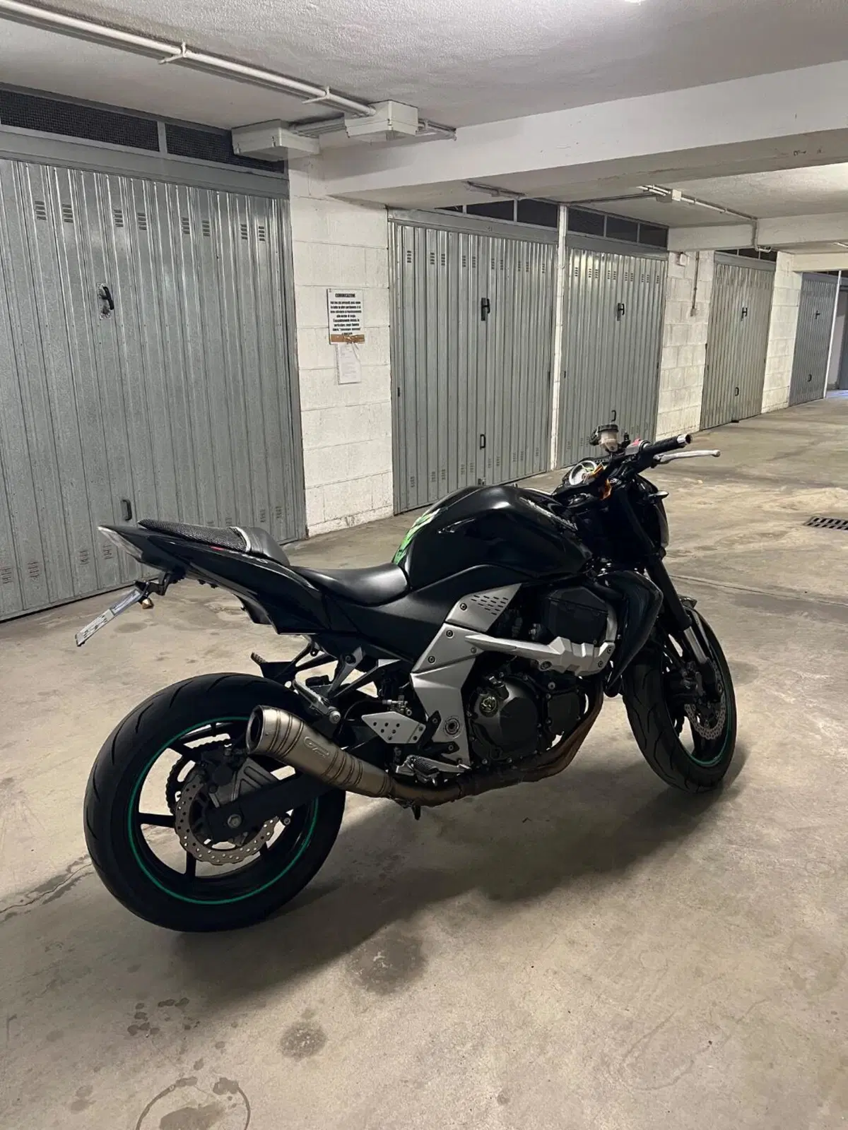 Kawasaki Z 750 (2007 - 14) (2)