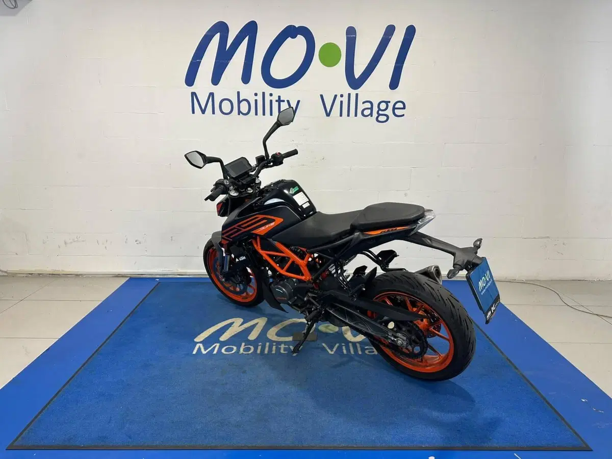 KTM 125 Duke (2021 - 23) (4)