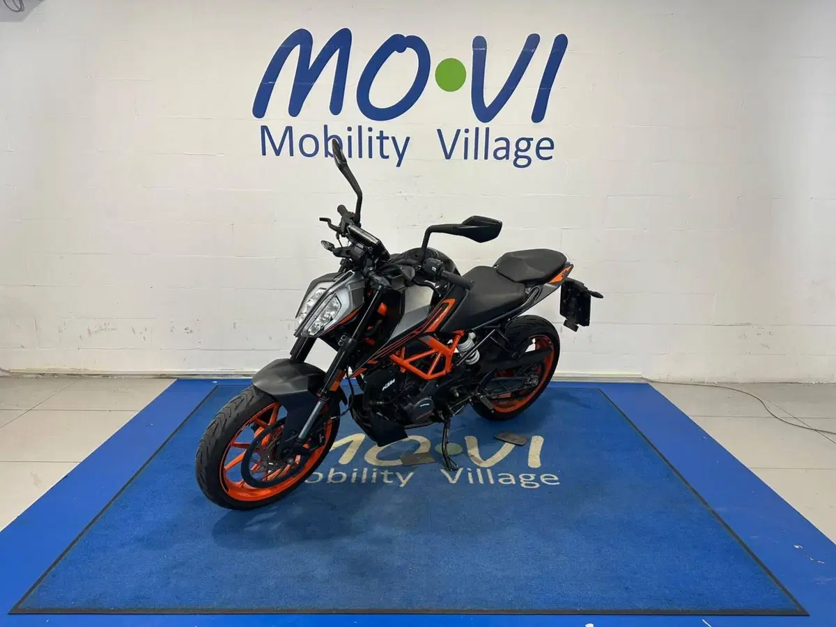 KTM 125 Duke (2021 - 23) (6)