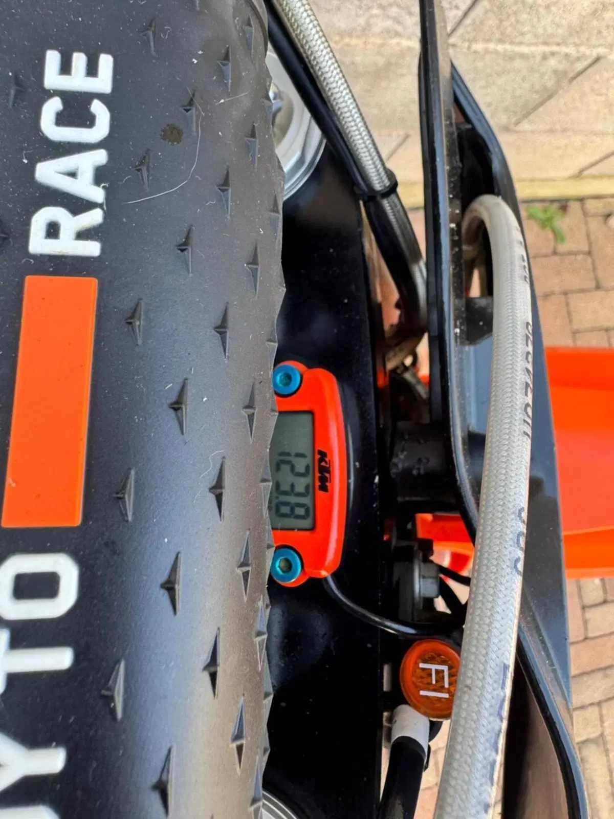 KTM 250 SX-F (2022) (3)