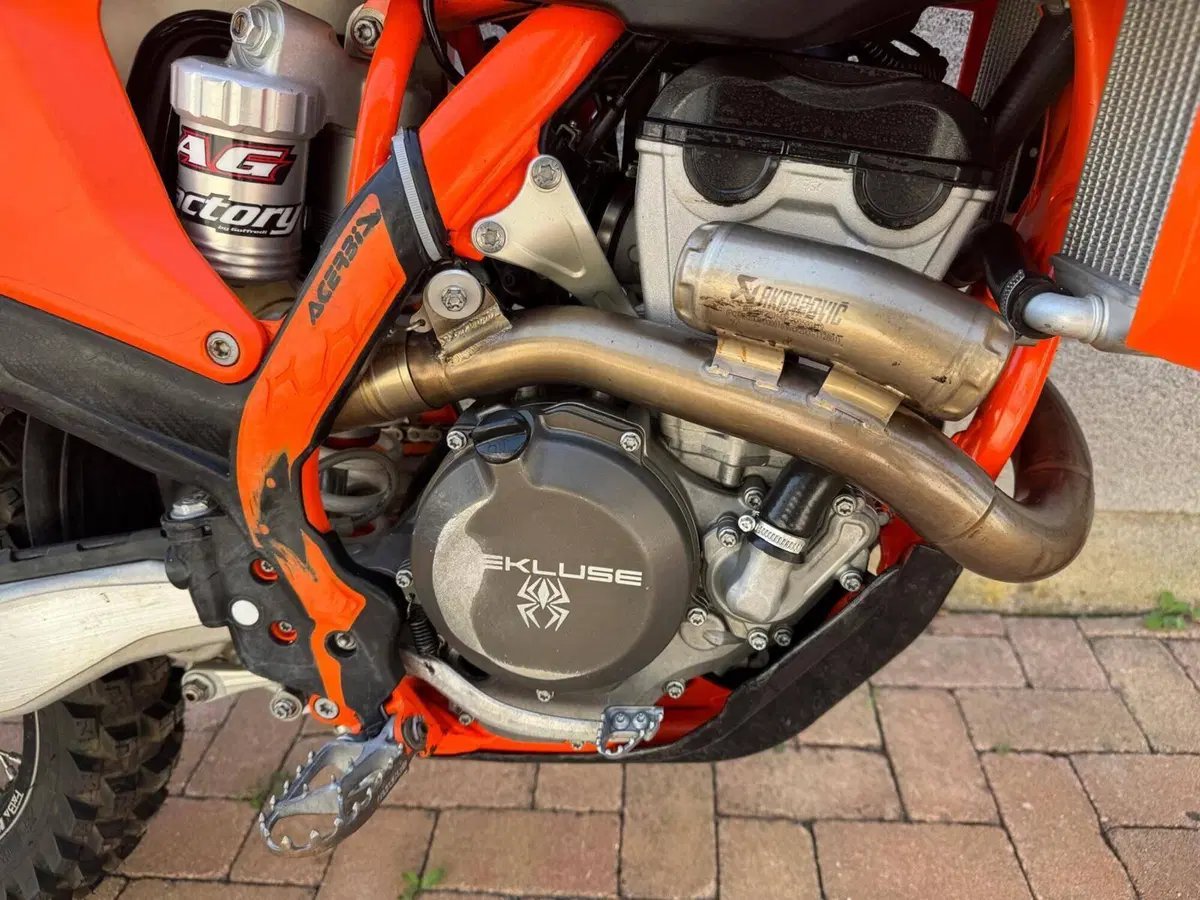 KTM 250 SX-F (2022) (8)